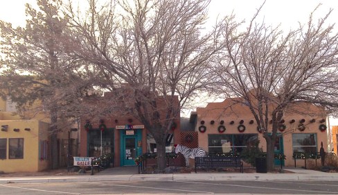 Belen Art League at Christmas